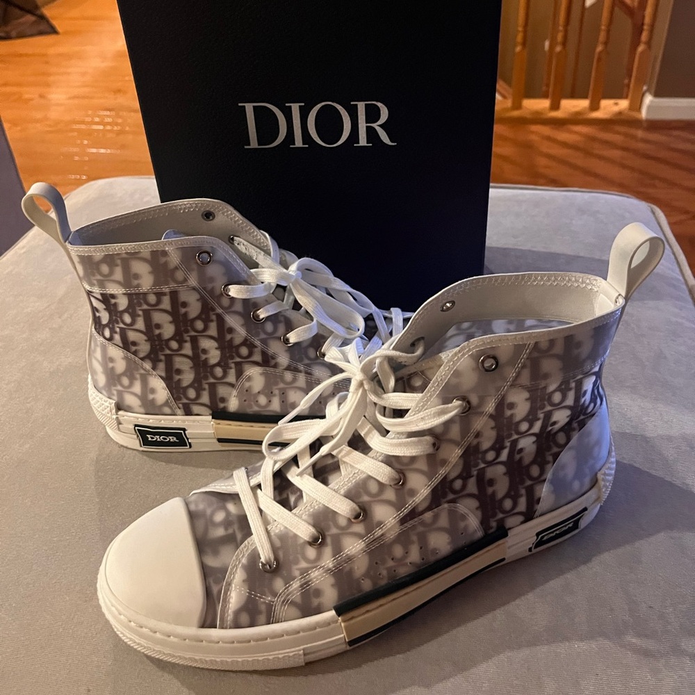 Dior b23 high oblique
